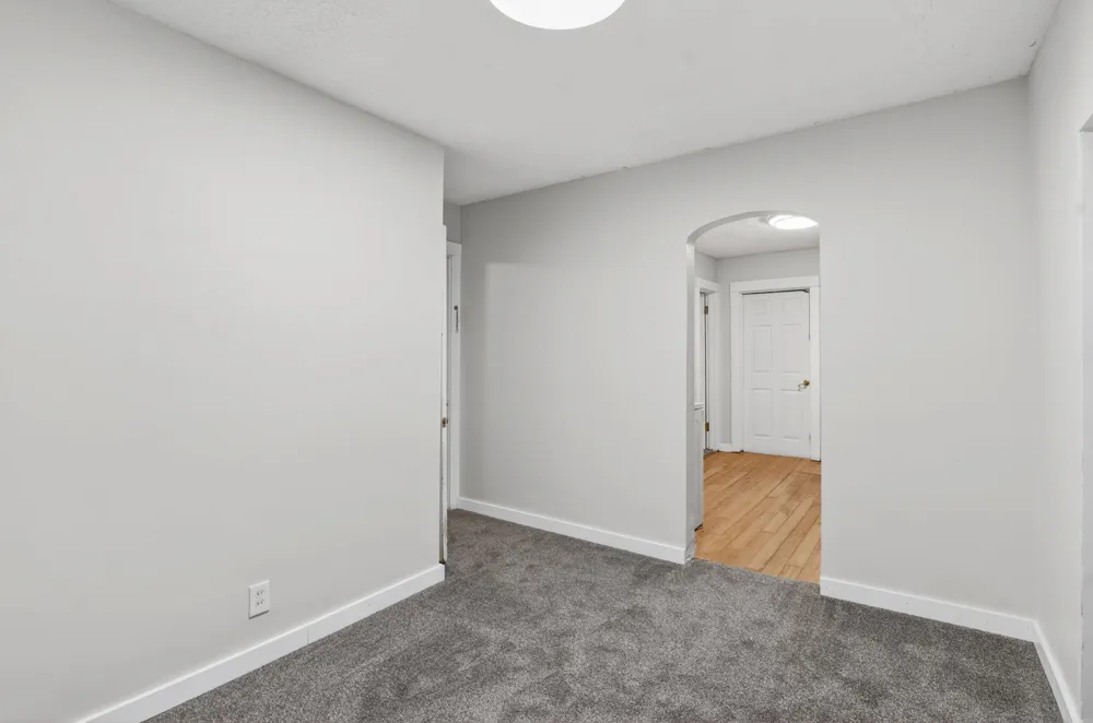 2533 S Washington Avenue Lansing, MI 48910