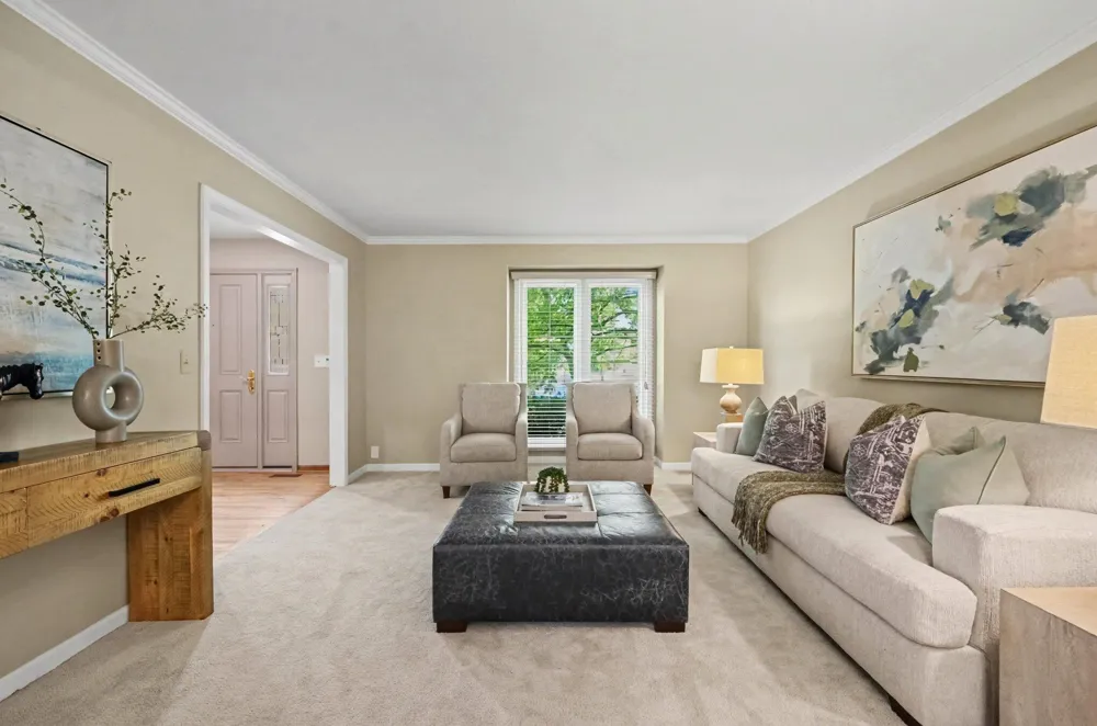 17107 Maple Hill Drive Northville, MI 48168