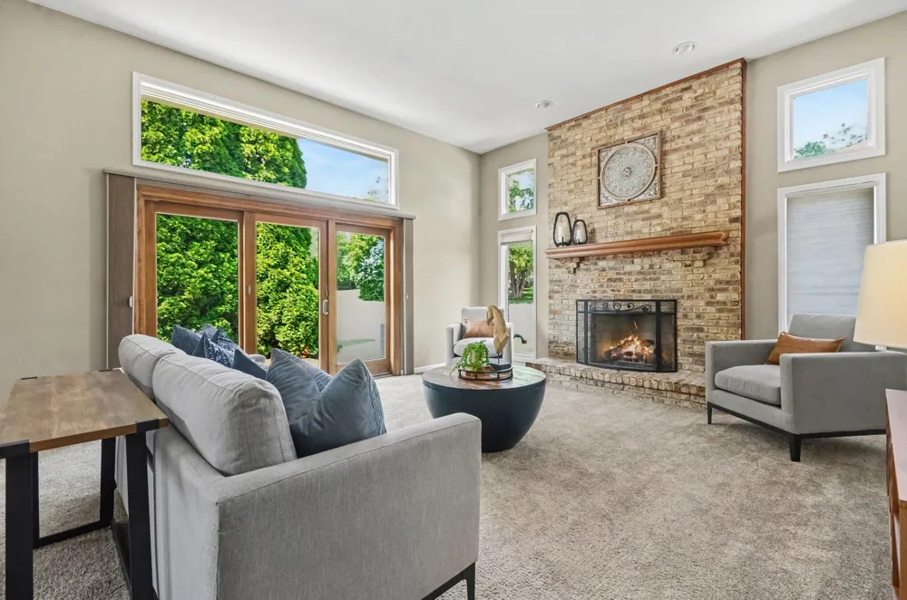 17107 Maple Hill Drive Northville, MI 48168