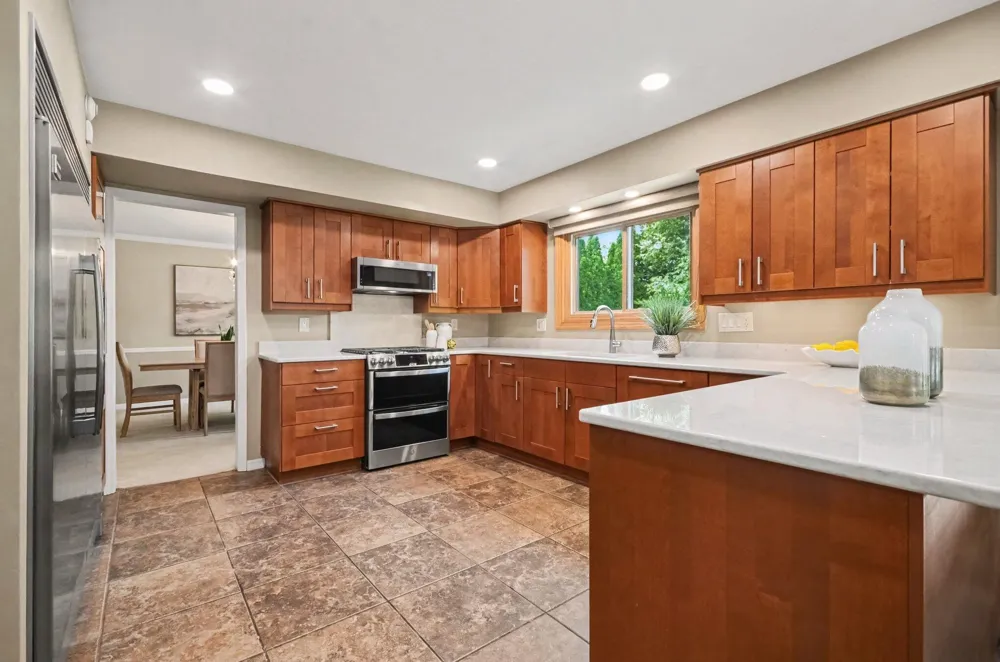 17107 Maple Hill Drive Northville, MI 48168