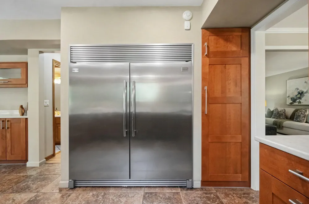 17107 Maple Hill Drive Northville, MI 48168