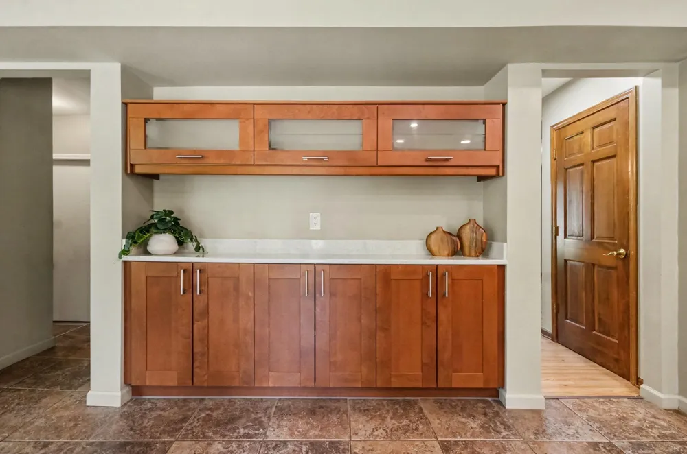 17107 Maple Hill Drive Northville, MI 48168