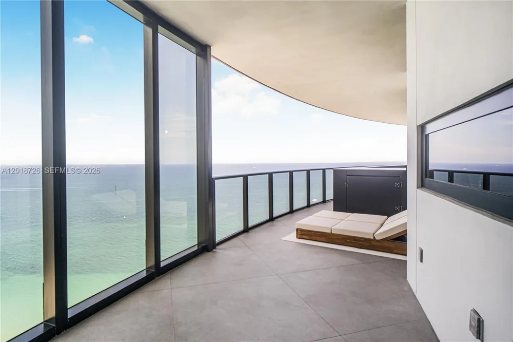 18555 Collins Ave #3705 Sunny Isles Beach, FL 33160