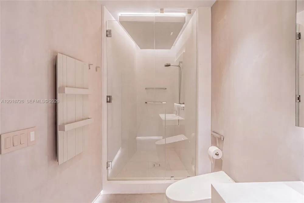 18555 Collins Ave #3705 Sunny Isles Beach, FL 33160