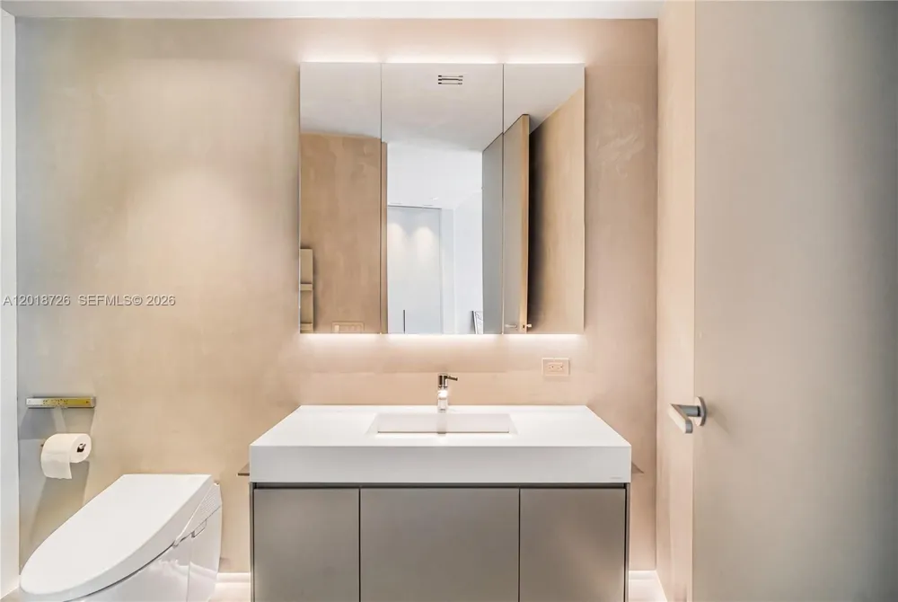 18555 Collins Ave #3705 Sunny Isles Beach, FL 33160