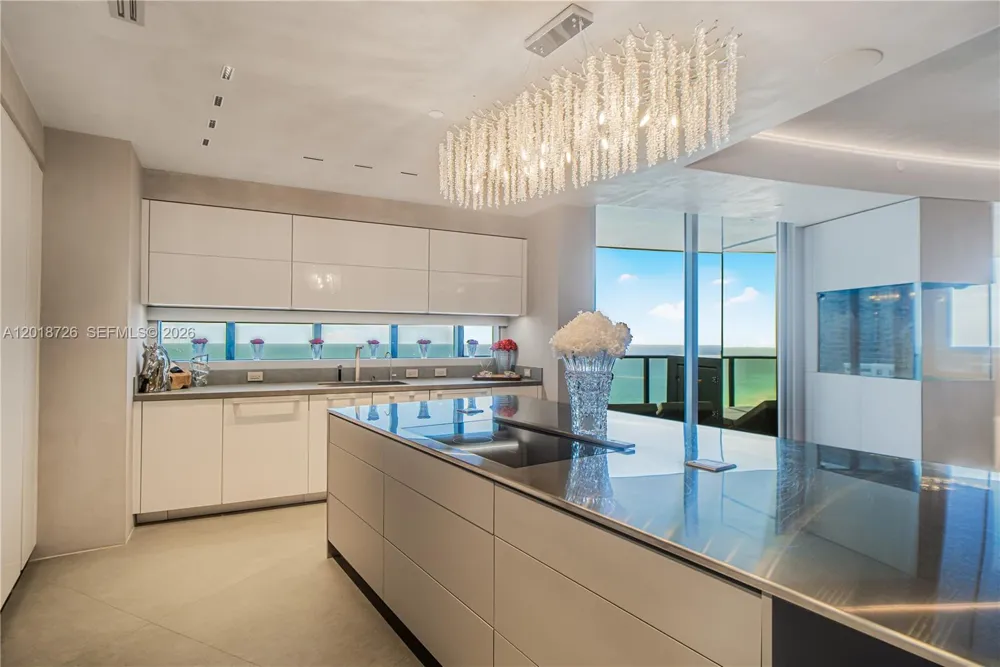 18555 Collins Ave #3705 Sunny Isles Beach, FL 33160