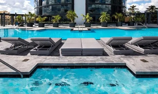 18555 Collins Ave #3705 Sunny Isles Beach, FL 33160