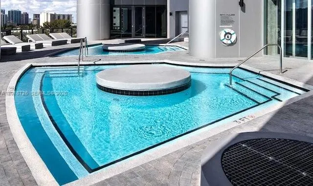 18555 Collins Ave #3705 Sunny Isles Beach, FL 33160