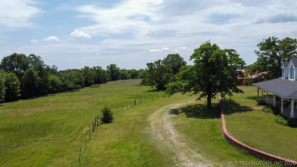 13248 3540 ROAD Maud, OK 74854