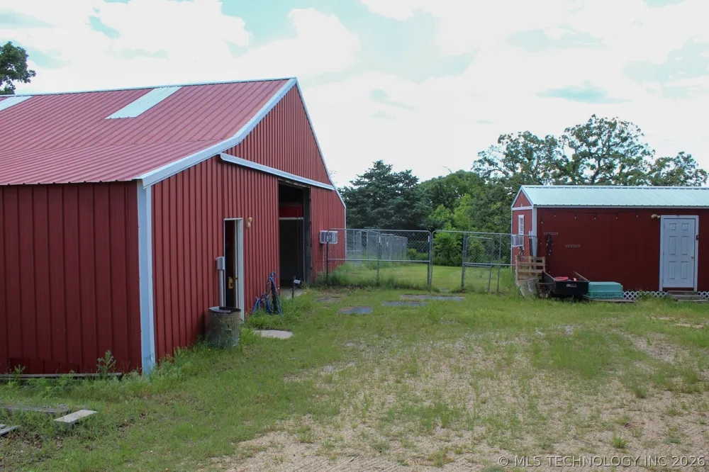 13248 3540 ROAD Maud, OK 74854