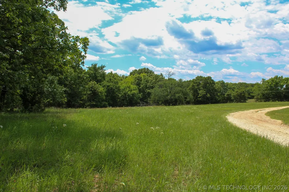 13248 3540 ROAD Maud, OK 74854