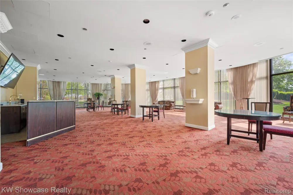 5000 Town Center Center #703 Southfield City, MI 48075