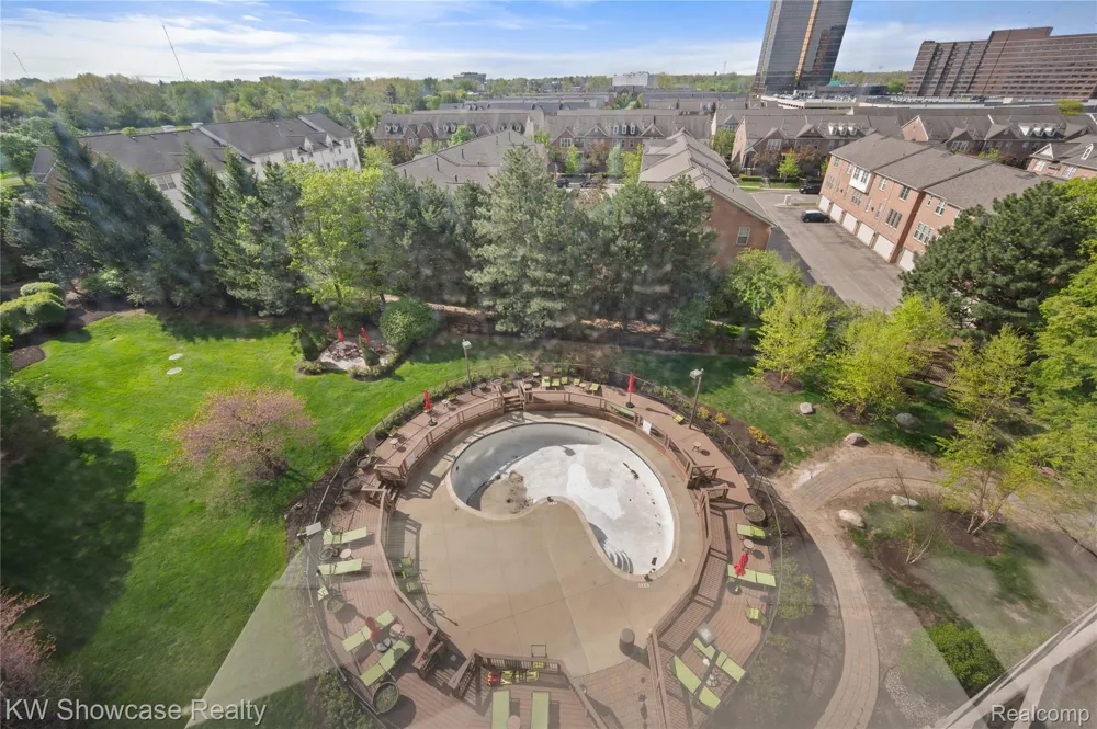 5000 Town Center Center #703 Southfield City, MI 48075