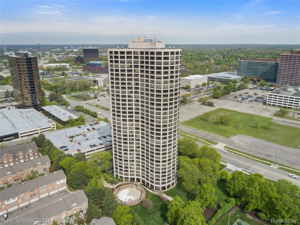 5000 Town Center Center #703 Southfield City, MI 48075