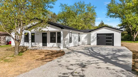 6165 Woodsdale Drive