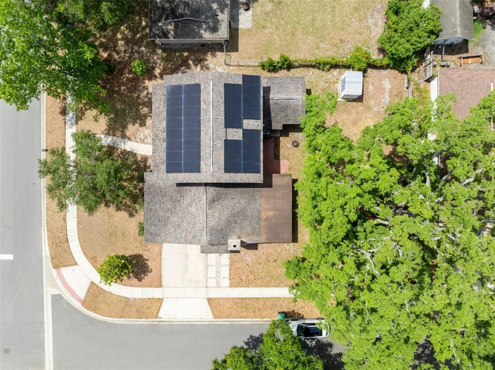 8698 HILLSIDE DRIVE Orlando, FL 32810