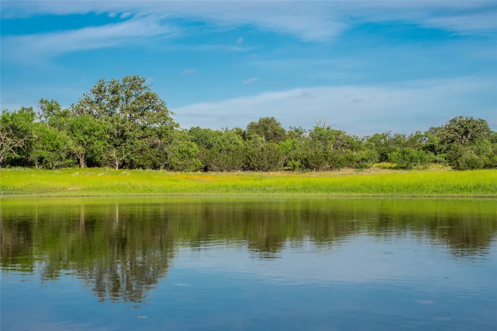 3501 CR120 Marble Falls, TX 78654