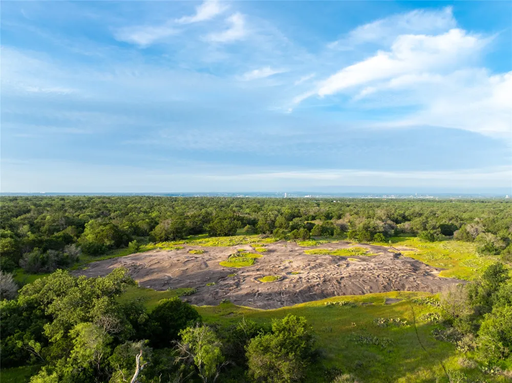 3501 CR120 Marble Falls, TX 78654