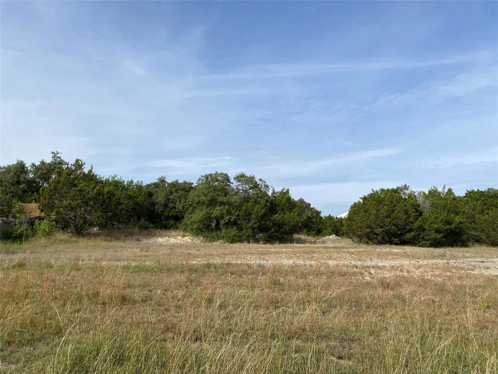 104 S Meadowlark Street Lakeway, TX 78734