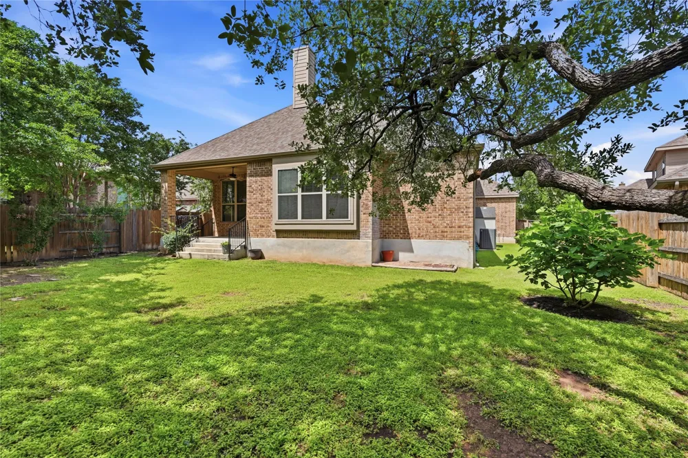 3928 Cole Valley Lane Round Rock, TX 78681