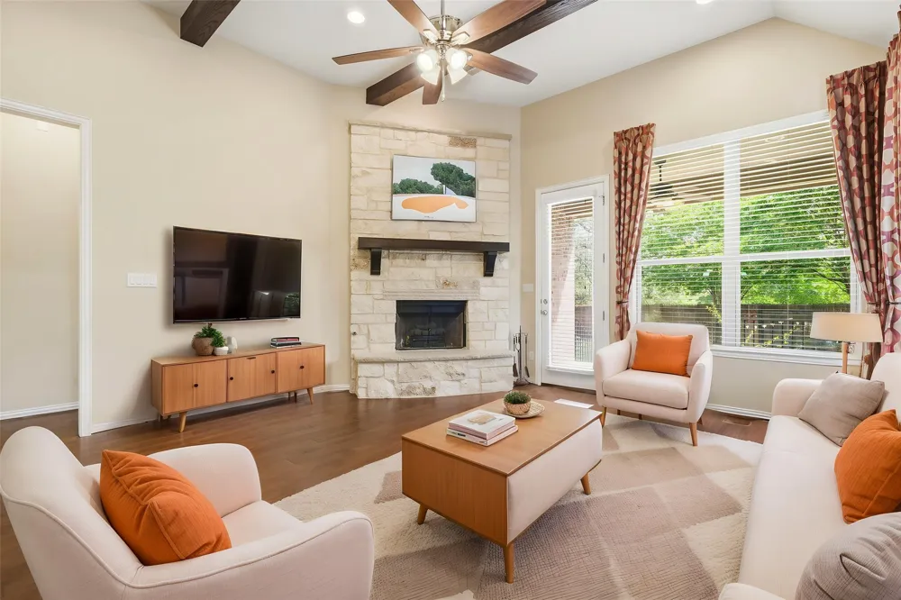 3928 Cole Valley Lane Round Rock, TX 78681