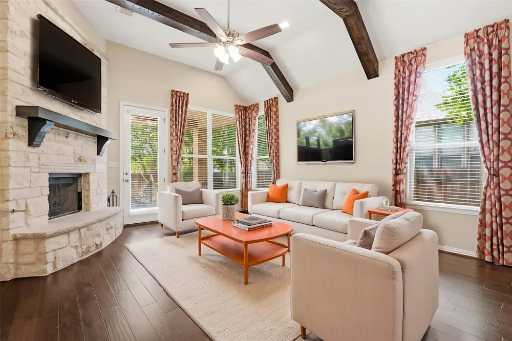 3928 Cole Valley Lane Round Rock, TX 78681