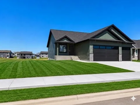 2110 Douglas Trail Drive SE