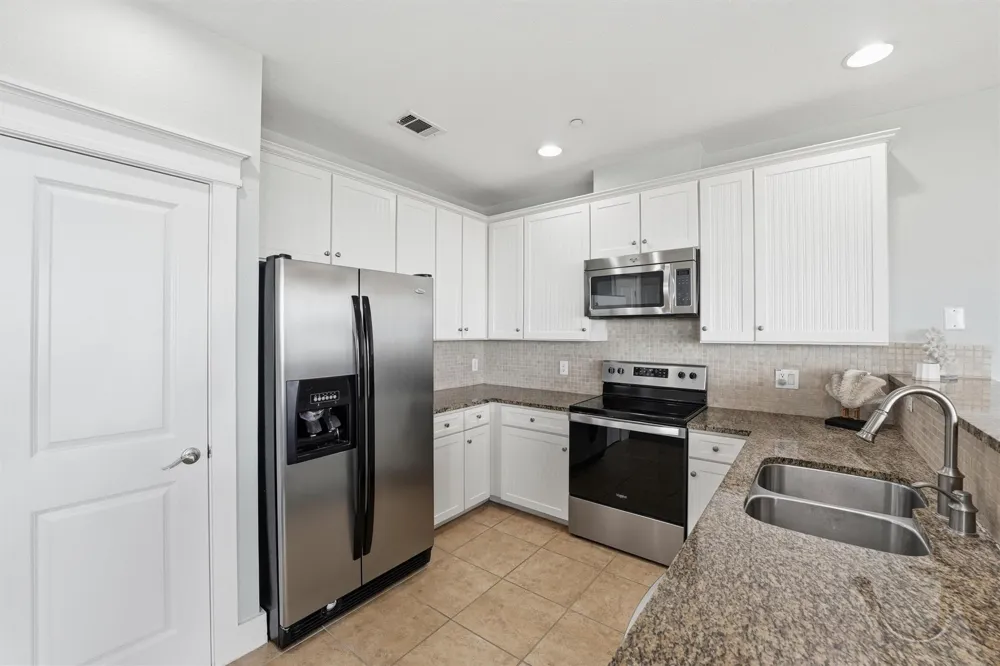 26550 Mangrove Drive #303 Galveston, TX 77554