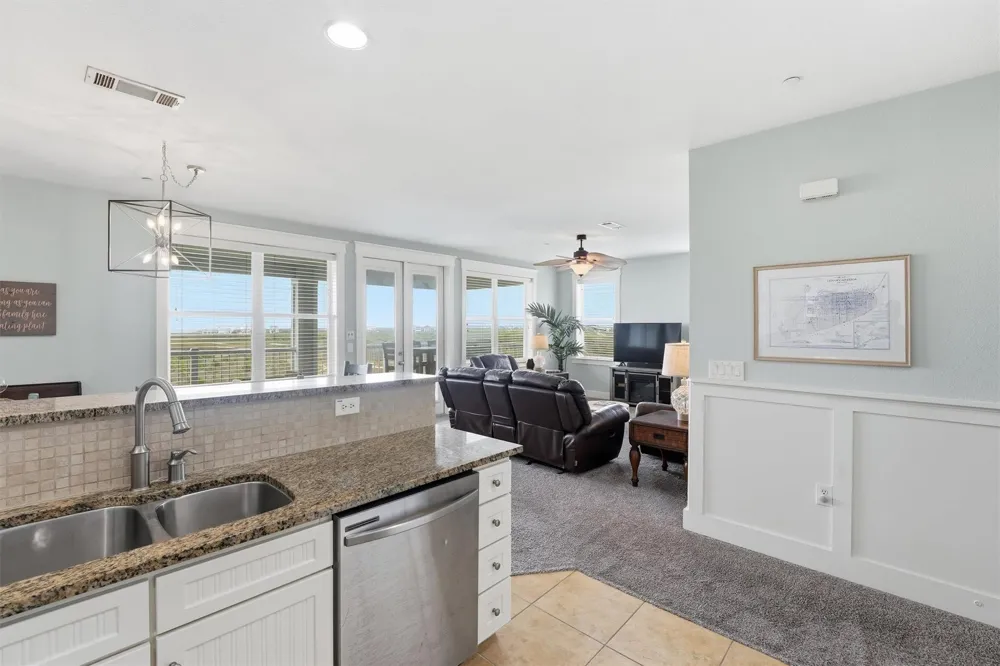 26550 Mangrove Drive #303 Galveston, TX 77554