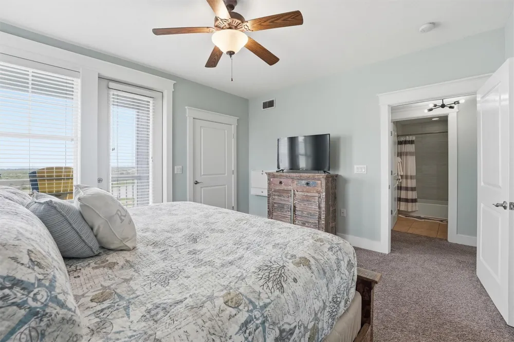 26550 Mangrove Drive #303 Galveston, TX 77554
