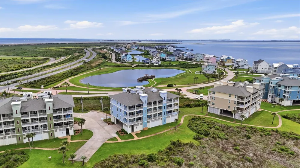 26550 Mangrove Drive #303 Galveston, TX 77554