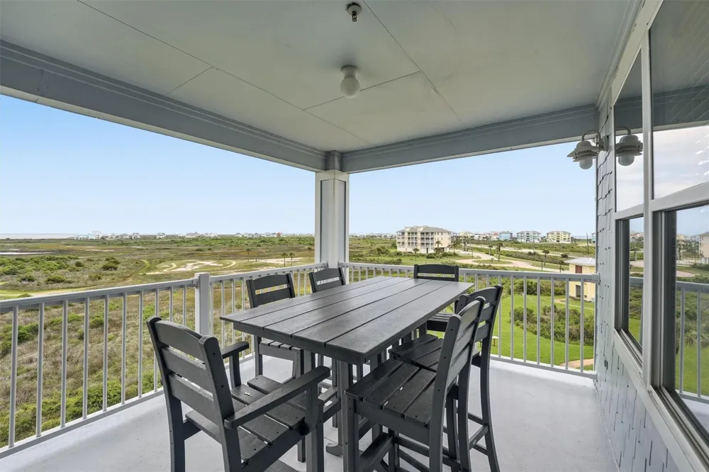 26550 Mangrove Drive #303 Galveston, TX 77554