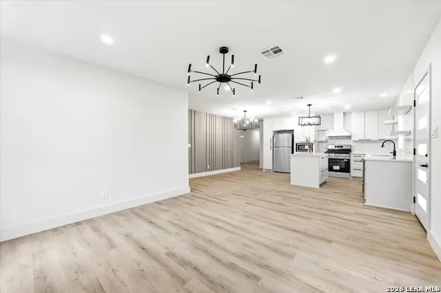 903 Cardiff Drive Austin, TX 78745