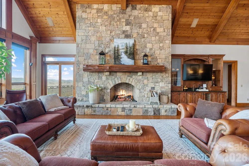 2054 Reynolds Parkway Boone, NC 28607