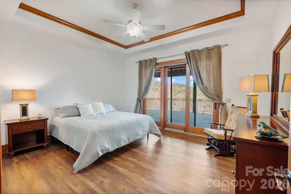 2054 Reynolds Parkway Boone, NC 28607