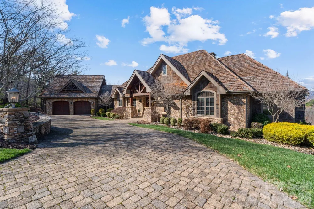 2054 Reynolds Parkway Boone, NC 28607