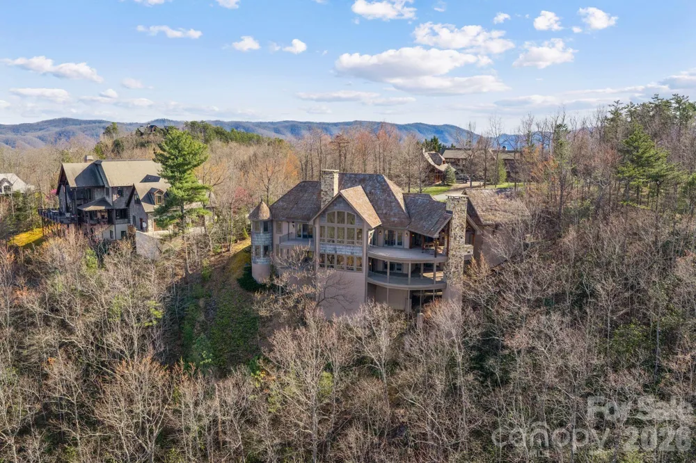 2054 Reynolds Parkway Boone, NC 28607