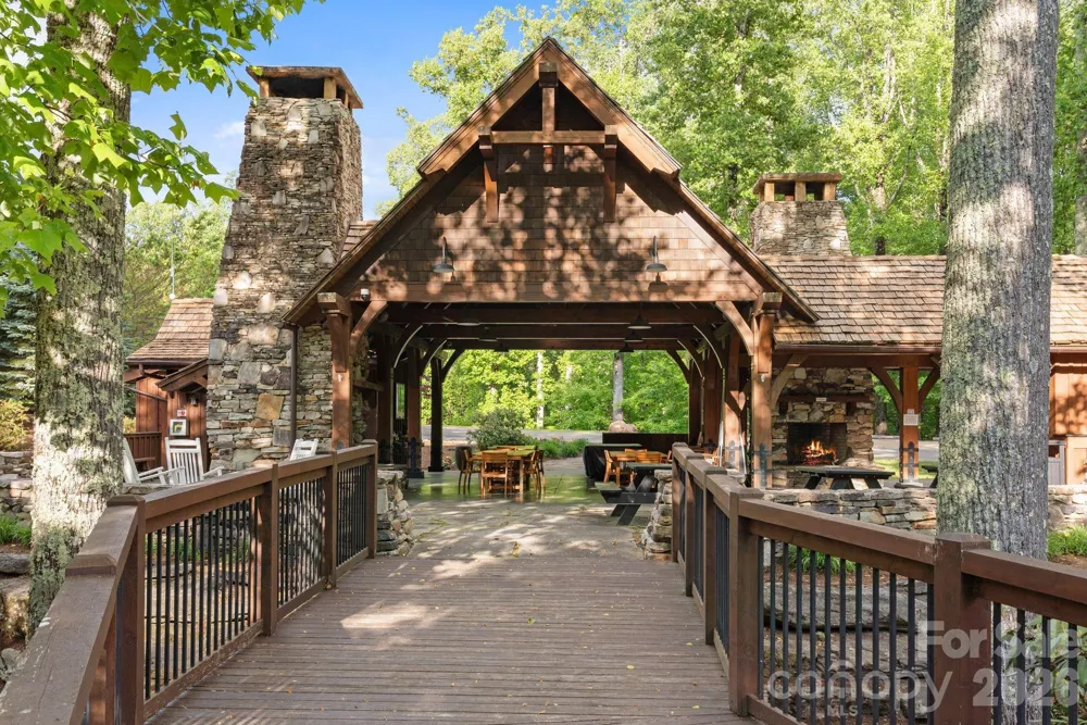 2054 Reynolds Parkway Boone, NC 28607