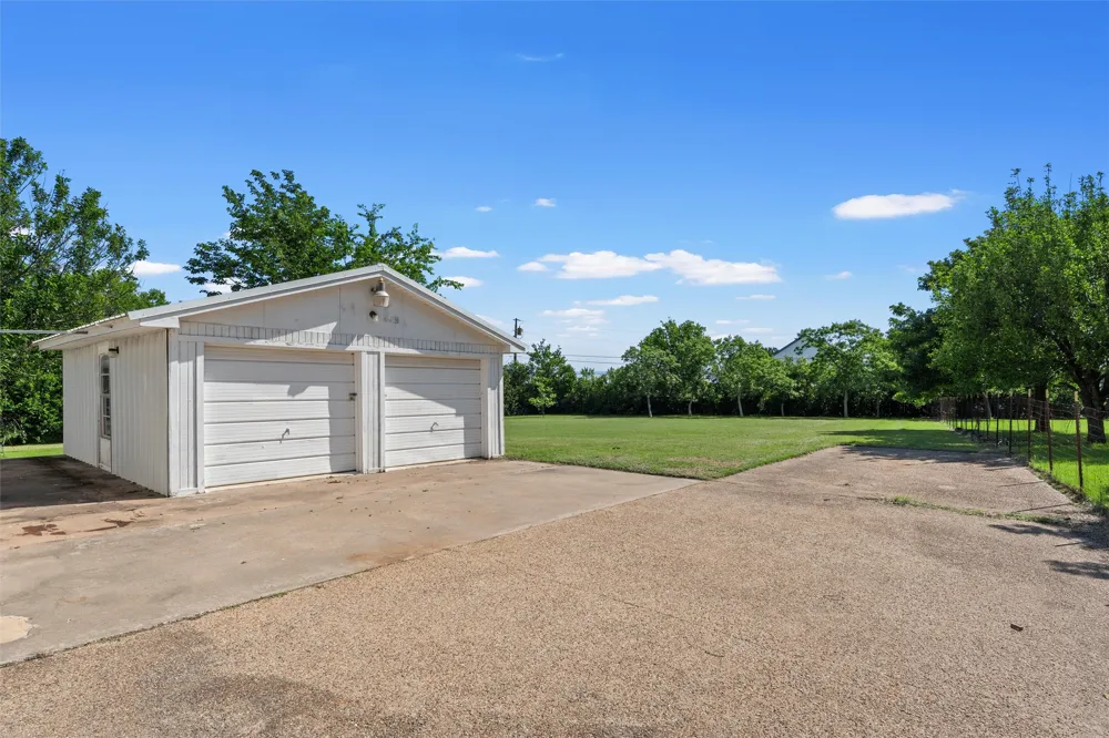119 Castleman Circle Hewitt, TX 76643