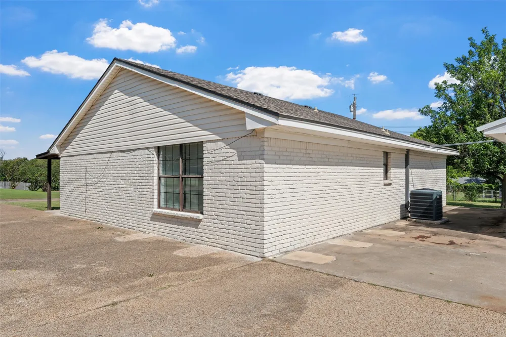 119 Castleman Circle Hewitt, TX 76643
