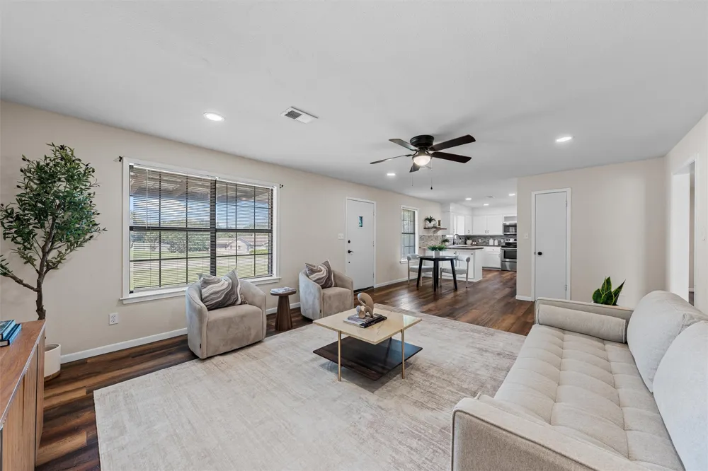 119 Castleman Circle Hewitt, TX 76643