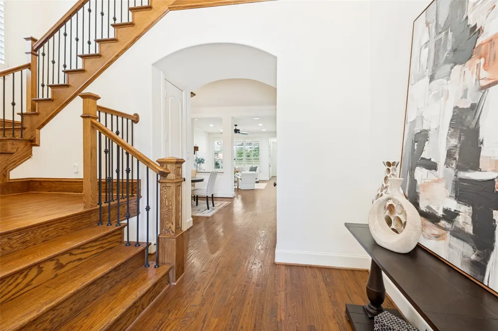 675 Brookstone Drive Irving, TX 75039