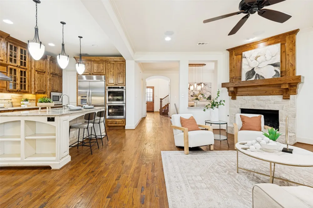675 Brookstone Drive Irving, TX 75039