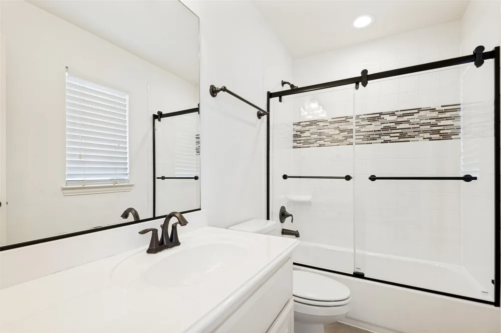 675 Brookstone Drive Irving, TX 75039