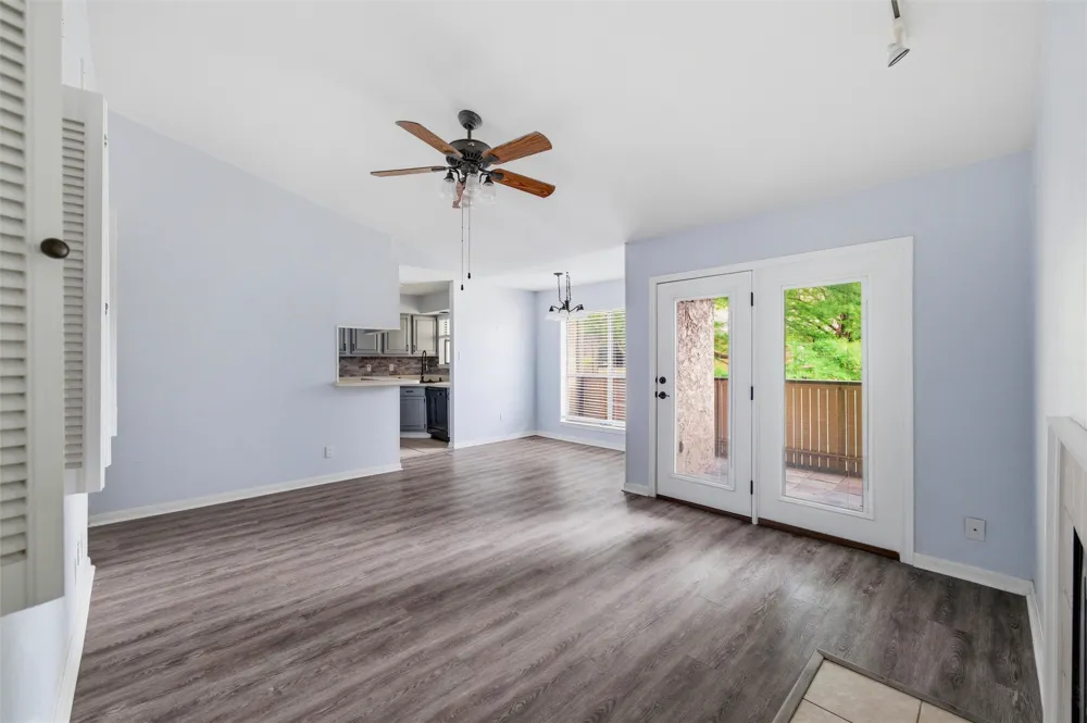 1212 Horizon Trail #3621 Arlington, TX 76011