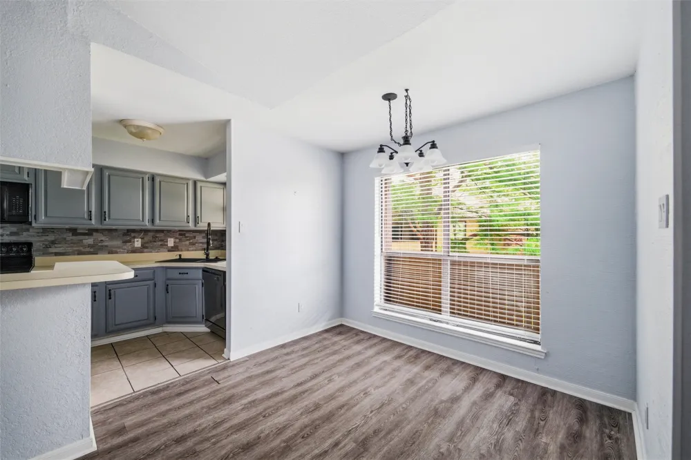 1212 Horizon Trail #3621 Arlington, TX 76011