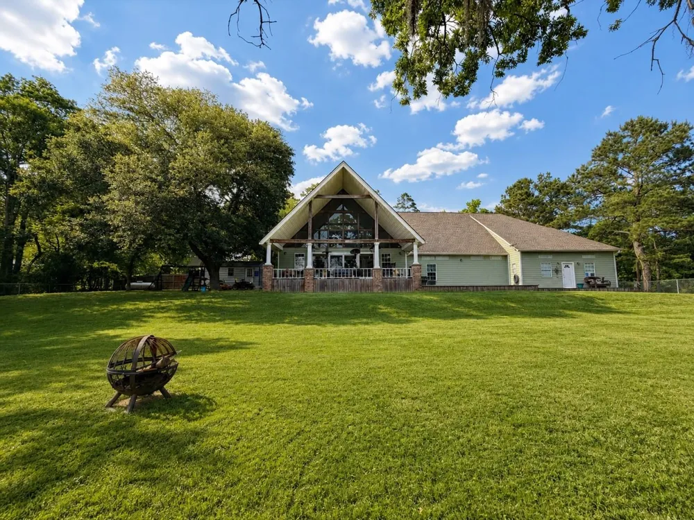 9012 Cooks Lake Road Lumberton, TX 77657