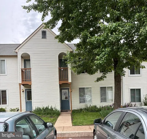 8 KITTERY COURT