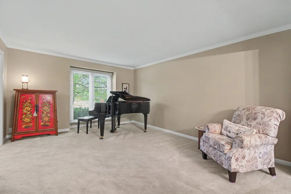 17107 Maple Hill Drive Northville Township, MI 48168