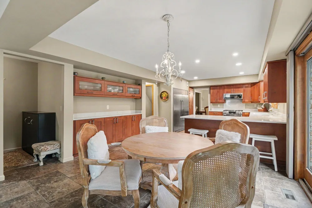 17107 Maple Hill Drive Northville Township, MI 48168